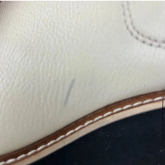 Dolce Vita ivory leather Huey H2O boots. Waterproof w/ lug heels. Sz 10 - Picture 11 of 16